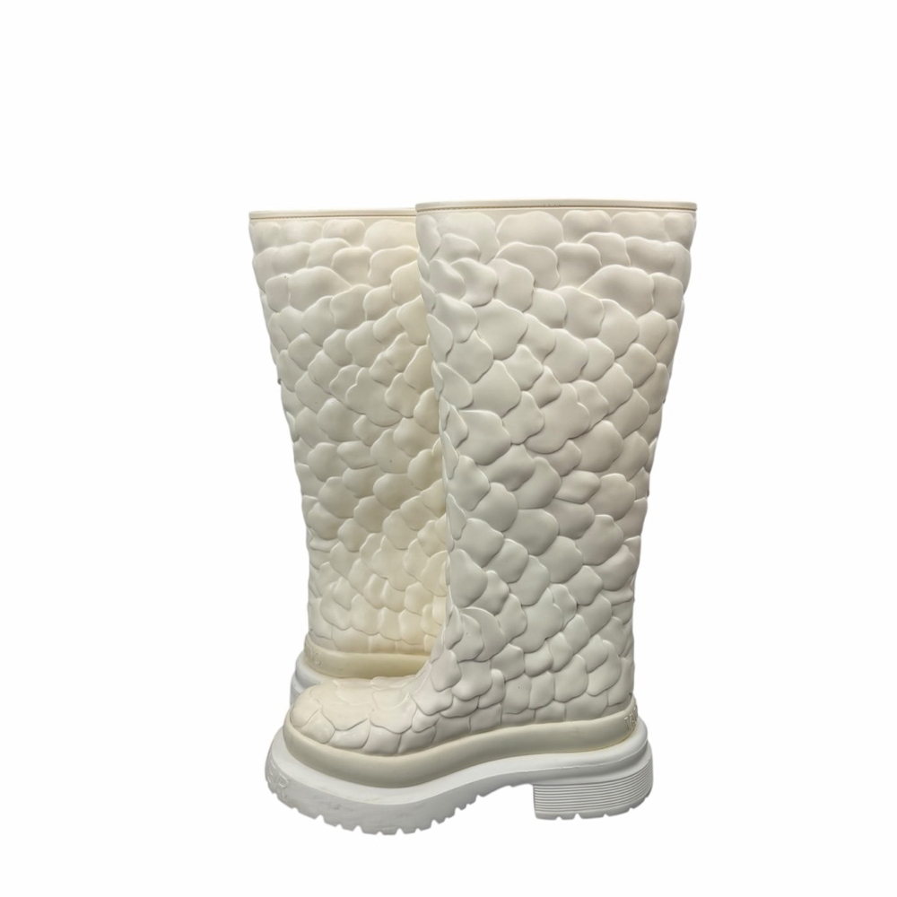 Valentino Garavani Boots 100% Authentic 3D Floral Roses Knee-High White 6 Luxury - Picture 3 of 16